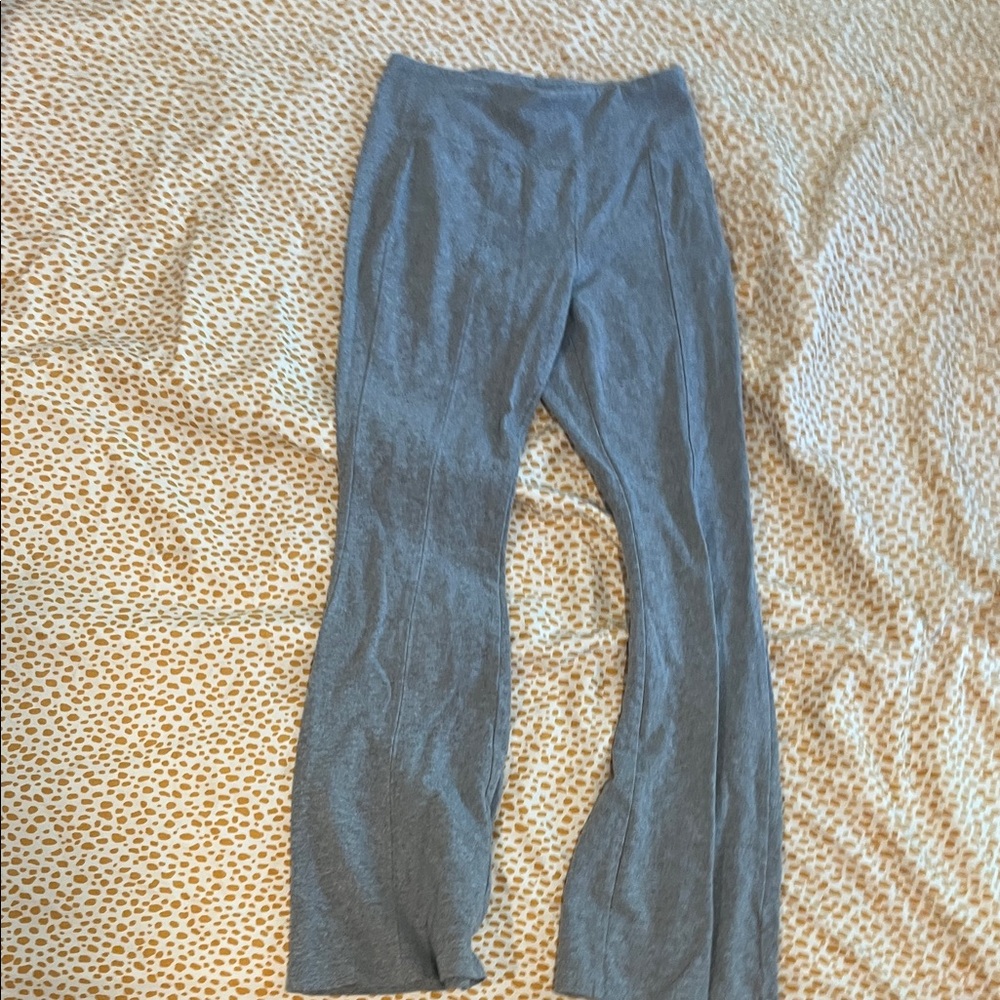 art class Gray Kids Leggings